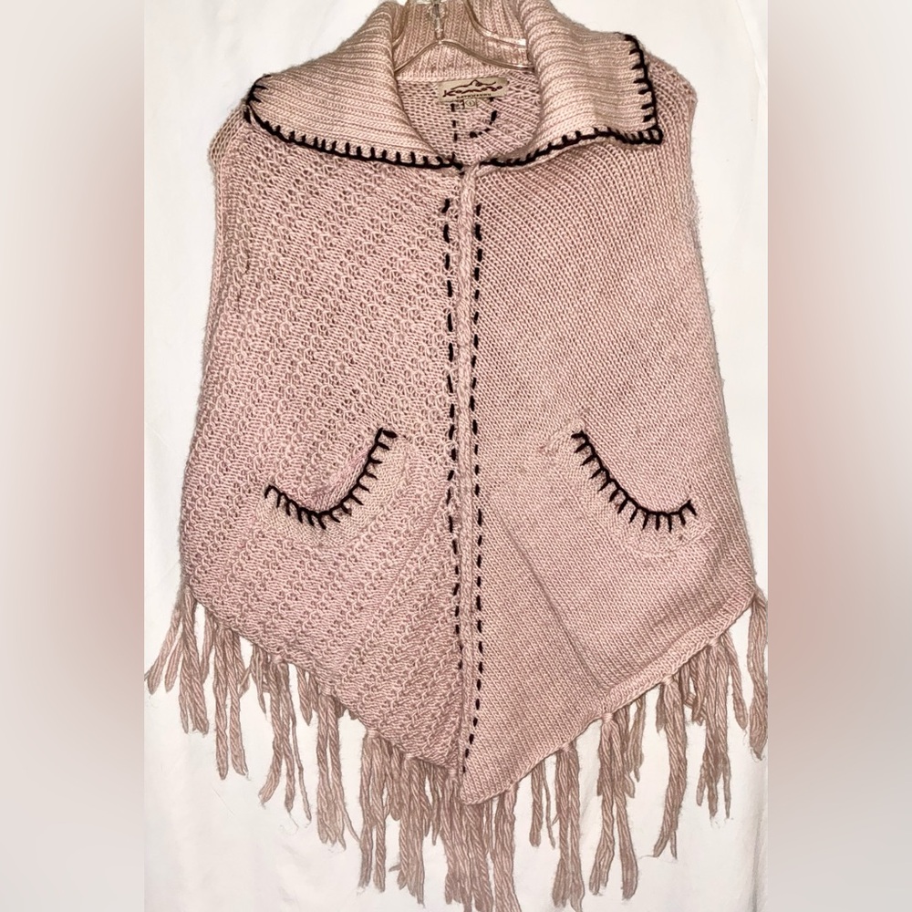 KOMODO Kathmandu Pink & Brown Knit Poncho Sweater With Fringe Natural Yarns New